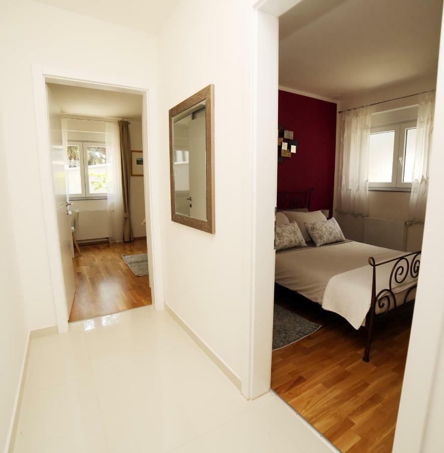 Apartman Nebo Pula Luaran gambar