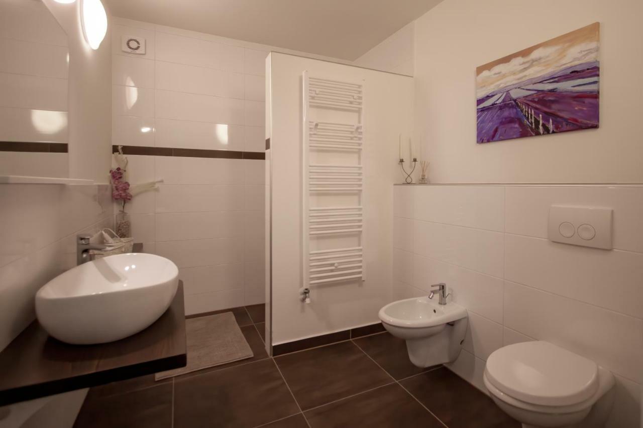 Apartman Nebo Pula Luaran gambar