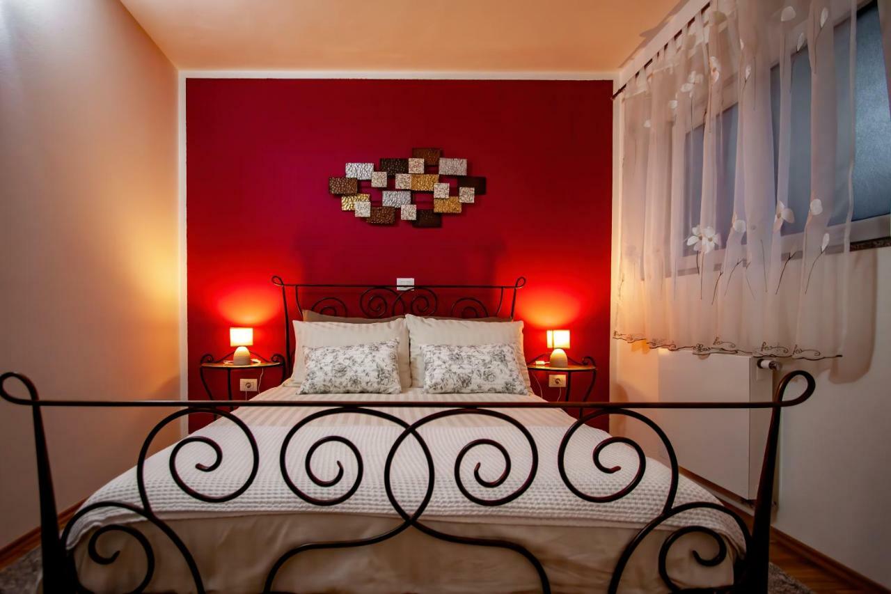 Apartman Nebo Pula Luaran gambar