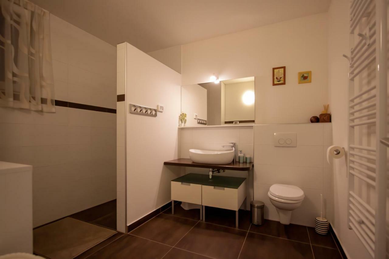 Apartman Nebo Pula Luaran gambar